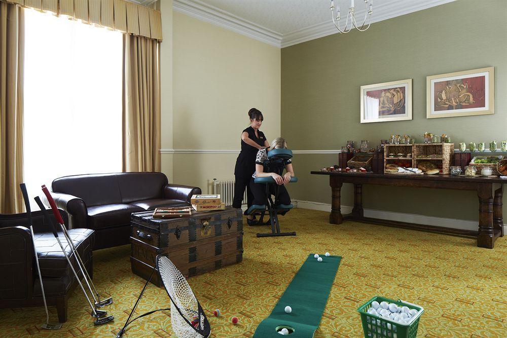 Sprowston Manor Hotel, Golf & Country Club NWI Dış mekan fotoğraf