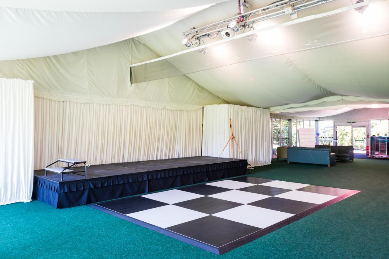 Sprowston Manor Hotel, Golf & Country Club NWI Dış mekan fotoğraf